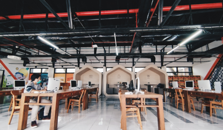 1. Coworking Space Surabaya: Koridor Coworking Space