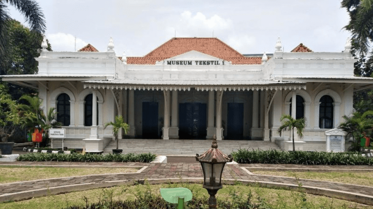 6. Museum di Jakarta: Museum Tekstil