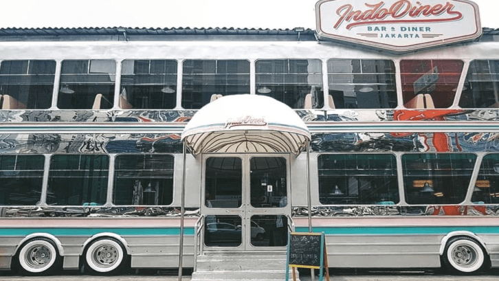 Dari luar, IndoDiner sudah nampak aesthetic. Apalagi dalamnya! (Foto: popbela.com)