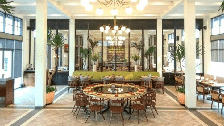 Restoran Seribu Rasa Summarecon memiliki ambiance yang menawan dan elegan. (Foto: Twitter Summarecon Bekasi)