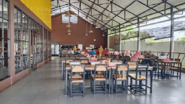 10 Tempat Buka Puasa Di Makassar Yang Bikin Auto Segar 10 Tempat Buka Puasa Di Makassar Yang Bikin Auto Segar