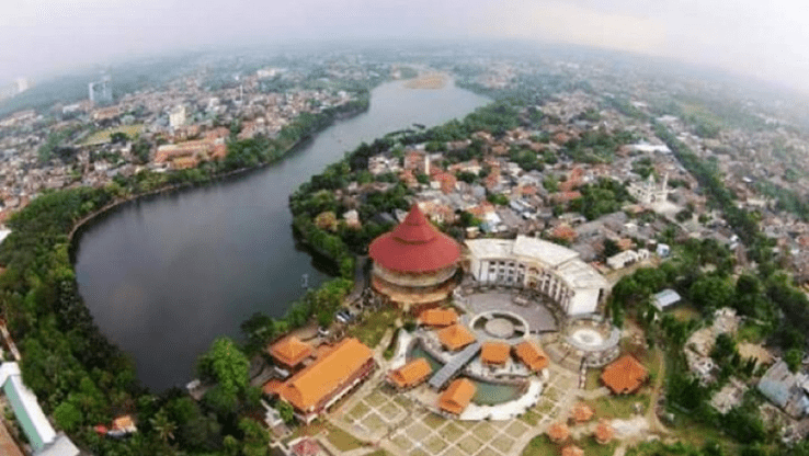 5. Tempat Jalan-Jalan di Jakarta: Perkampungan Budaya Betawi Setu Babakan