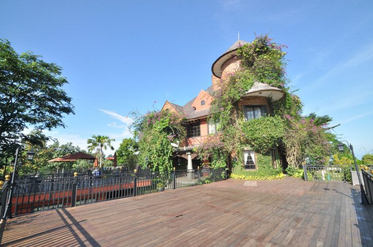 Tempat Wisata di Sentul: Edensor Hills