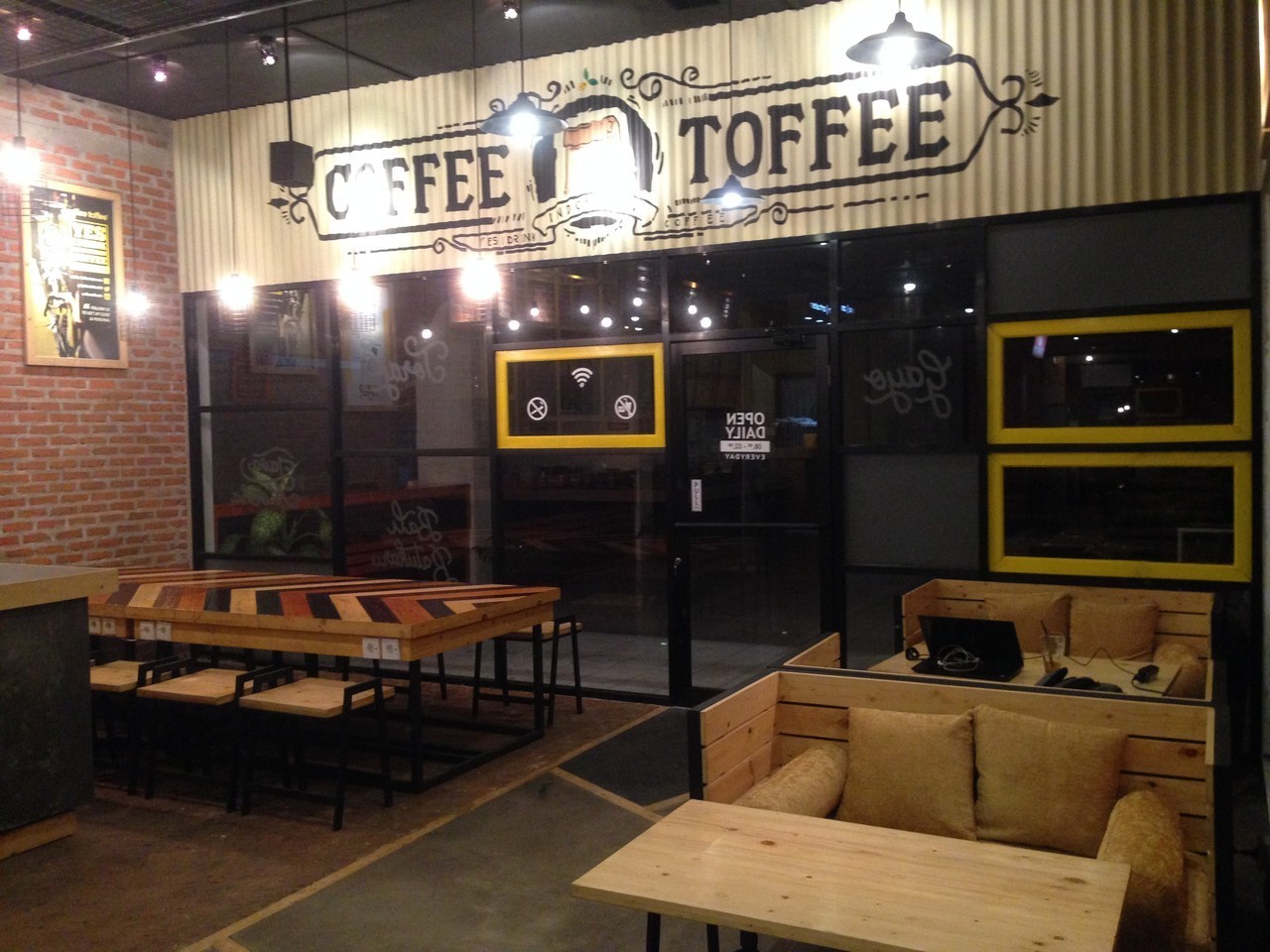 5 Cafe Di Bogor Kekinian Tempat Nongkrong Sedang Hits! 5 Cafe Di Bogor Kekinian Tempat Nongkrong Sedang Hits!