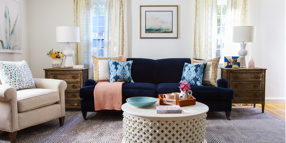 Memberikan kesan mewah dengan warna cerah bisa memperindah ruang tamu Anda, (Foto: goodhousekeeping.com) Memberikan kesan mewah dengan warna cerah bisa memperindah ruang tamu Anda, (Foto: goodhousekeeping.com)
