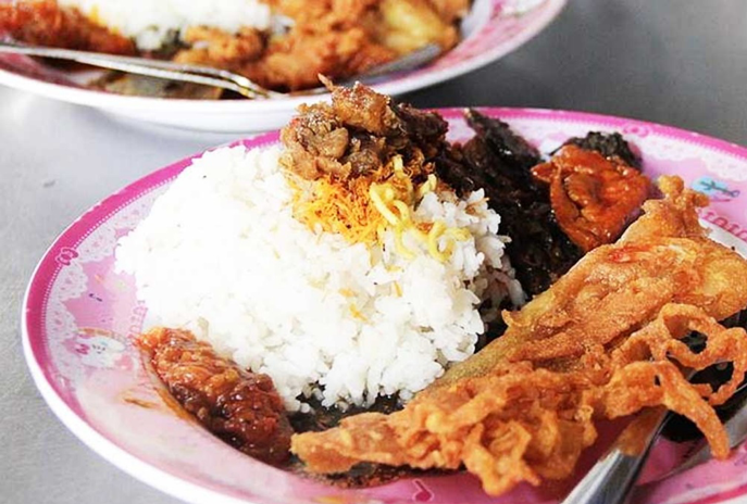 Kuliner Malam Surabaya Nasi Cumi Ibu Atun Kuliner Malam Surabaya Nasi Cumi Ibu Atun
