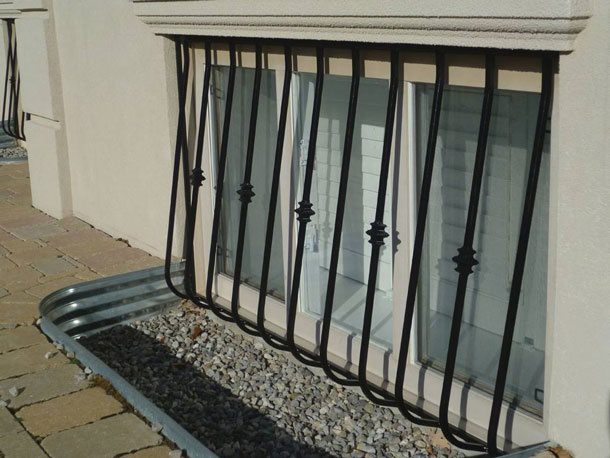 15 Model Teralis Jendela Minimalis dan Terjangkau 15 Model Teralis Jendela Minimalis dan Terjangkau
