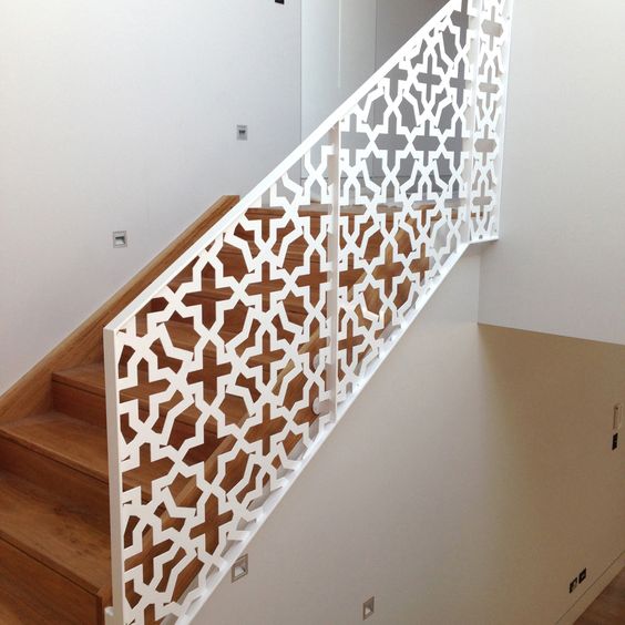 Railing Tangga dengan Ornamen GRC Railing Tangga dengan Ornamen GRC