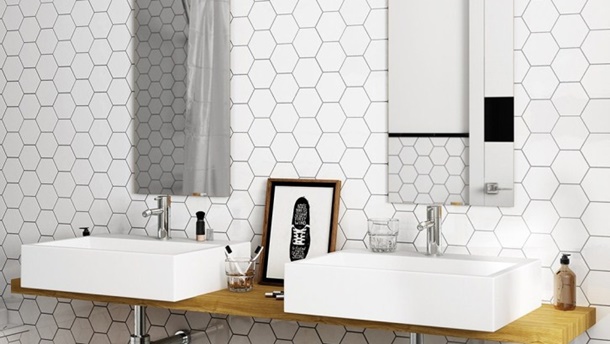 Keramik dinding berpola hexagon ini digunakan untuk membuat efek sarang lebah. (Foto: Crowntiles.co.uk)