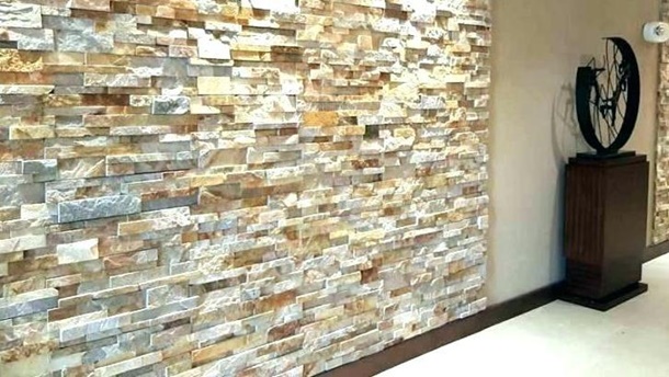 Desain keramik dinding motif batu alam banyak diterapkan pada rumah-rumah bergaya minimalis untuk memberikan sentuhan mewah. (Foto: Krampf.com)