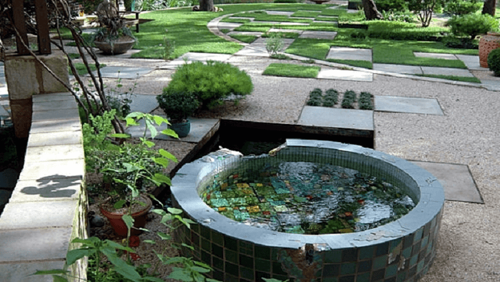 Kolam gaya retro dan rustic.(Foto: Ofdesign.net)