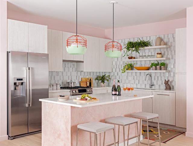 8. Warna Cat Rumah Shades of Pink