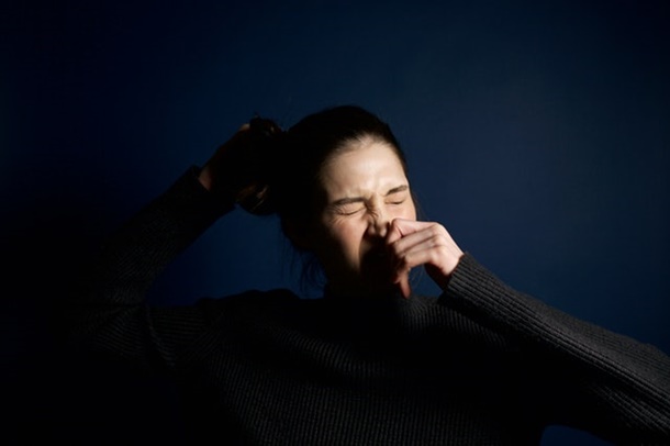 Ventilasi udara yang buruk bisa mengundang udara kotor dan beracun yang mempengaruhi kesehatan. (Foto: Pexels)