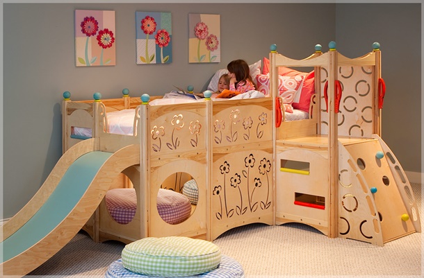 Tempat tidur minimalis anak ini merupakan kombinasi ranjang dan wahana bermain bagi si kecil. (Foto: Stylesatlife.com)