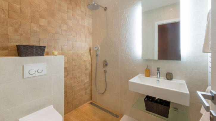 Desain kamar mandi minimalis 2x3 elegan bernuansa tropis. Desain kamar mandi minimalis 2x3 elegan bernuansa tropis.