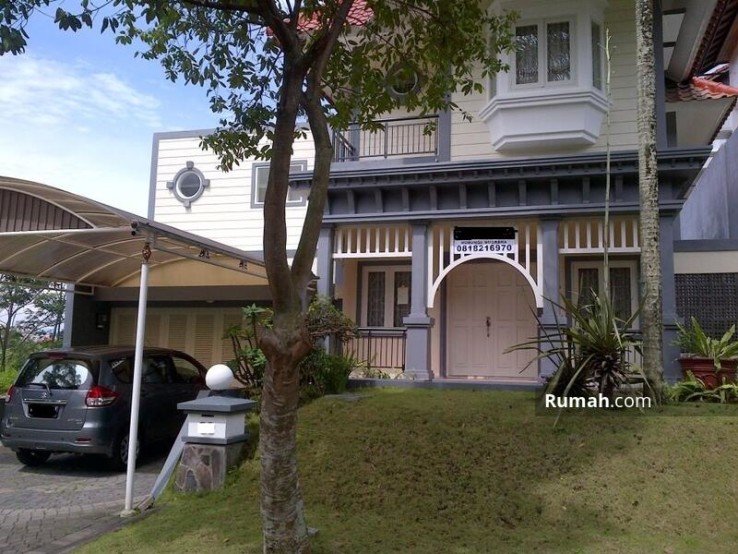 Perumahan Elit di Bandung: Kota Baru Parahyangan