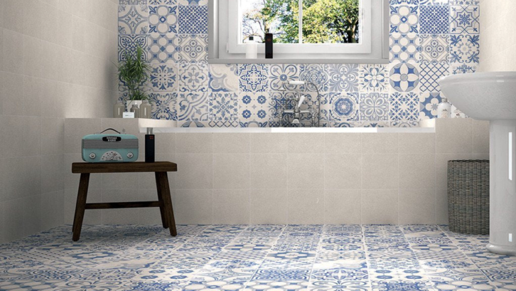 Gambar Motif Keramik Kamar Mandi Minimalis ala Tegel Klasik