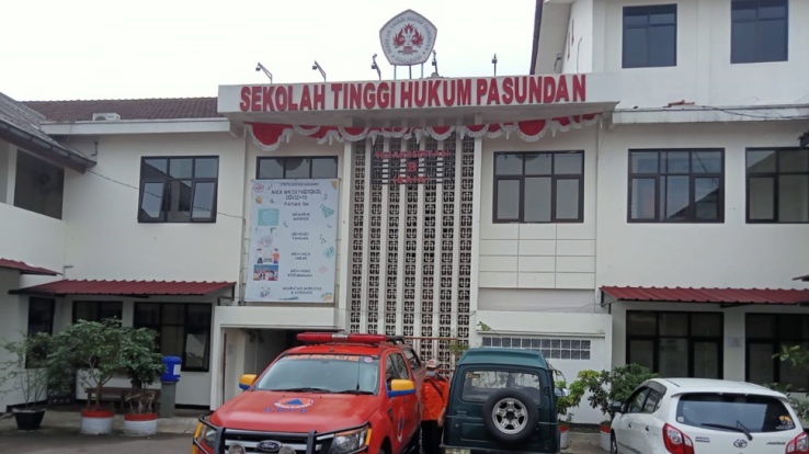 6. Universitas di Sukabumi: Sekolah Tinggi Hukum Pasundan