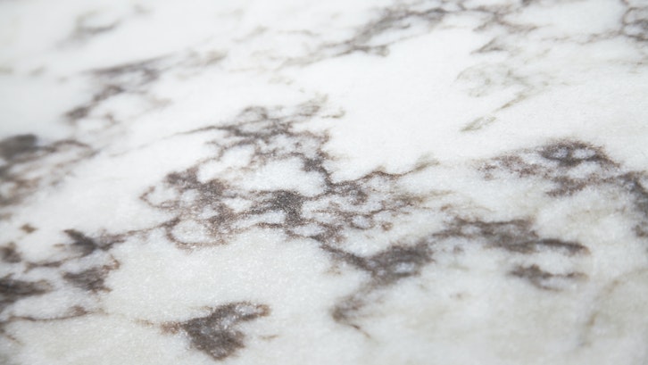 Harga batu alam Marmer cenderung lebih tinggi dibandingkan lainnya. (Foto:Pexels)