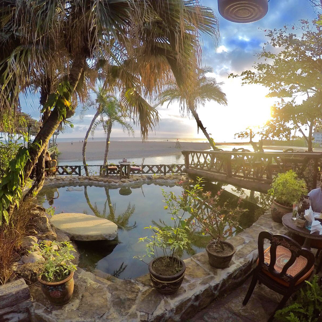 5 Tempat Nongkrong di Canggu Bali Paling Asik! 5 Tempat Nongkrong di Canggu Bali Paling Asik!
