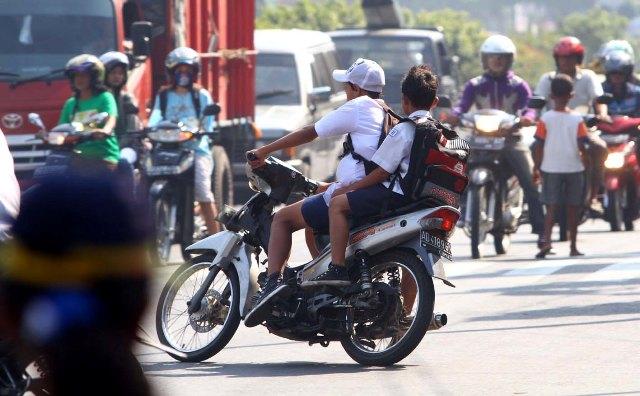 Lakukan 7 Cara Ini Untuk Meredam Emosi Di Perjalanan Lakukan 7 Cara Ini Untuk Meredam Emosi Di Perjalanan