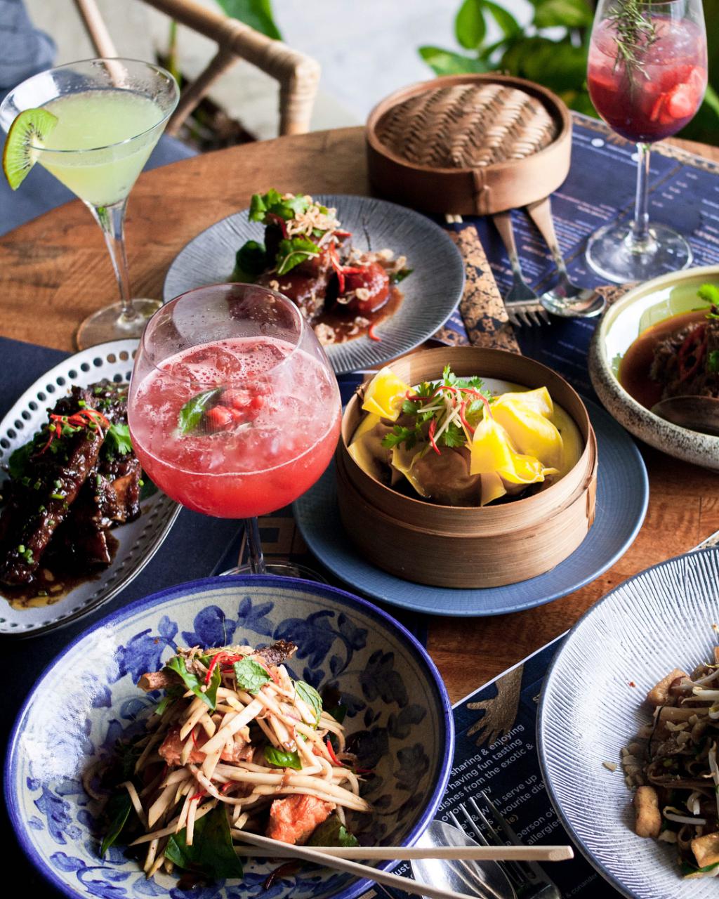 6 Tempat Sarapan di Seminyak Paling Hits 6 Tempat Sarapan di Seminyak Paling Hits