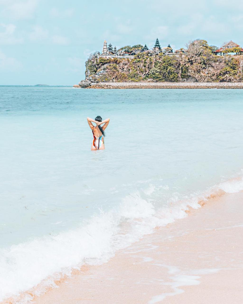 7 Pantai Tersembunyi di Bali Anti Mainstream!