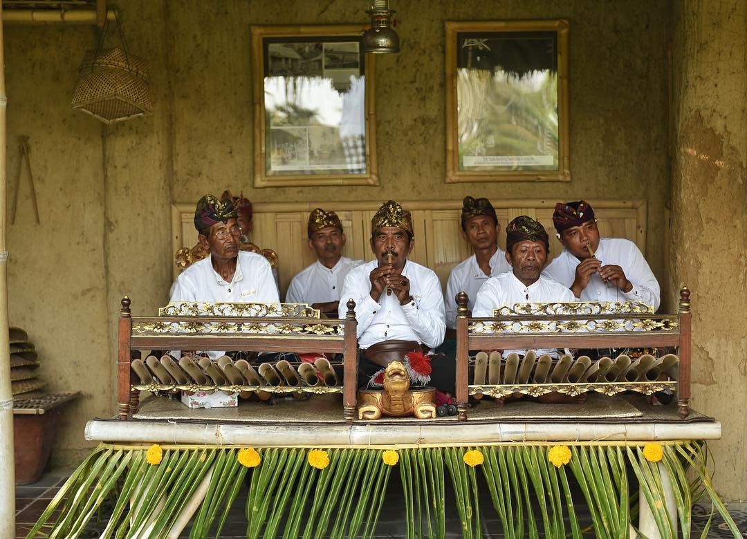 Restoran Di Bali Yang Wajib Dikunjungi Kalau Liburan Ke Bali! Restoran Di Bali Yang Wajib Dikunjungi Kalau Liburan Ke Bali!