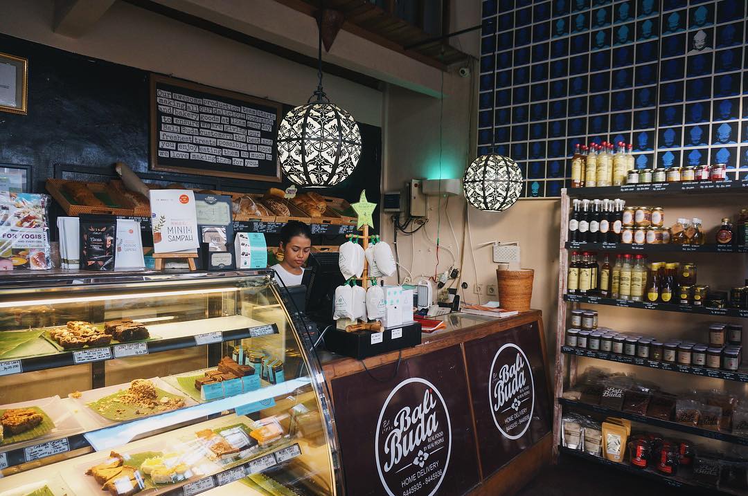 Restoran Di Bali Yang Wajib Dikunjungi Kalau Liburan Ke Bali! Restoran Di Bali Yang Wajib Dikunjungi Kalau Liburan Ke Bali!