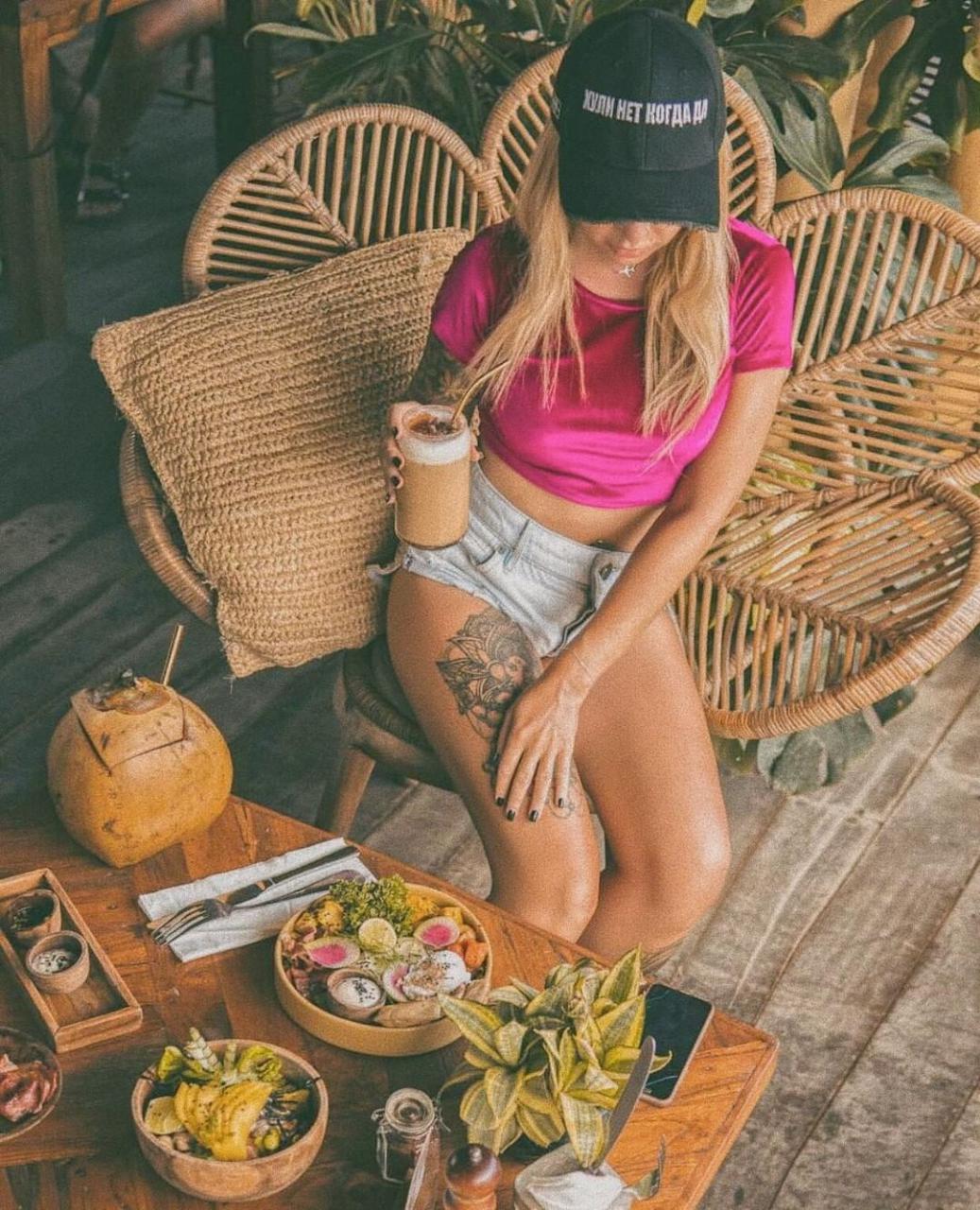 6 Tempat Sarapan di Seminyak Paling Hits 6 Tempat Sarapan di Seminyak Paling Hits