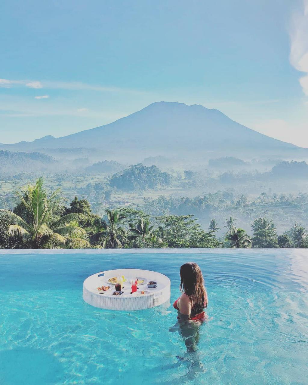 Fakta Unik Restoran dan Kafe di Bali Fakta Unik Restoran dan Kafe di Bali