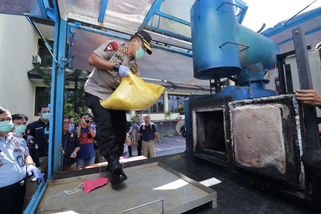 6 Ketentuan Soal Narkoba Yang Perlu Diketahui 6 Ketentuan Soal Narkoba Yang Perlu Diketahui