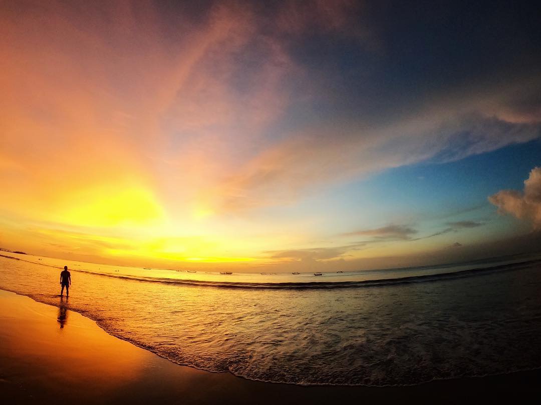 5 Tempat Belajar Surfing di Bali 5 Tempat Belajar Surfing di Bali