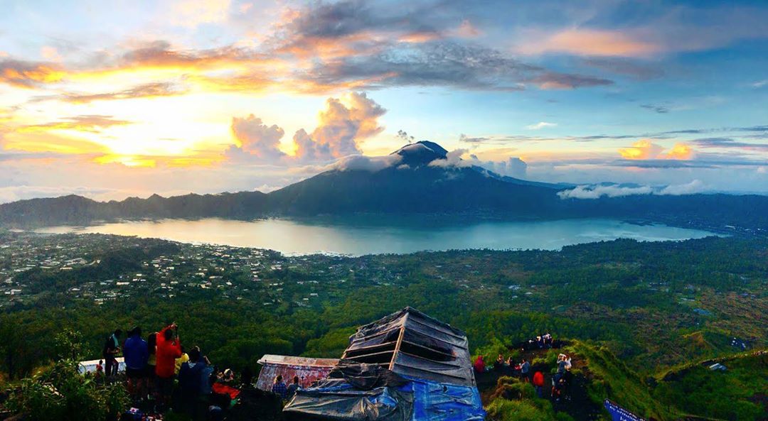 Fakta Unik Restoran dan Kafe di Bali Fakta Unik Restoran dan Kafe di Bali
