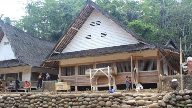 Rumah Adat Jawa Barat Rumah Adat Jawa Barat