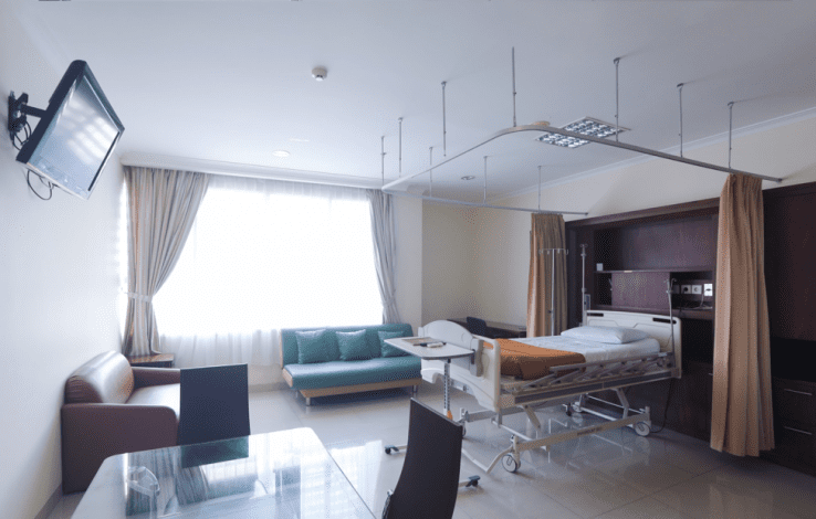 9. Rumah Sakit di Jakarta Timur: RS EMC Pulomas