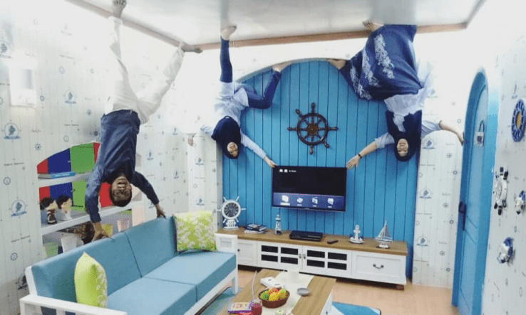 8. Tempat Piknik di Bandung: Upside Down World