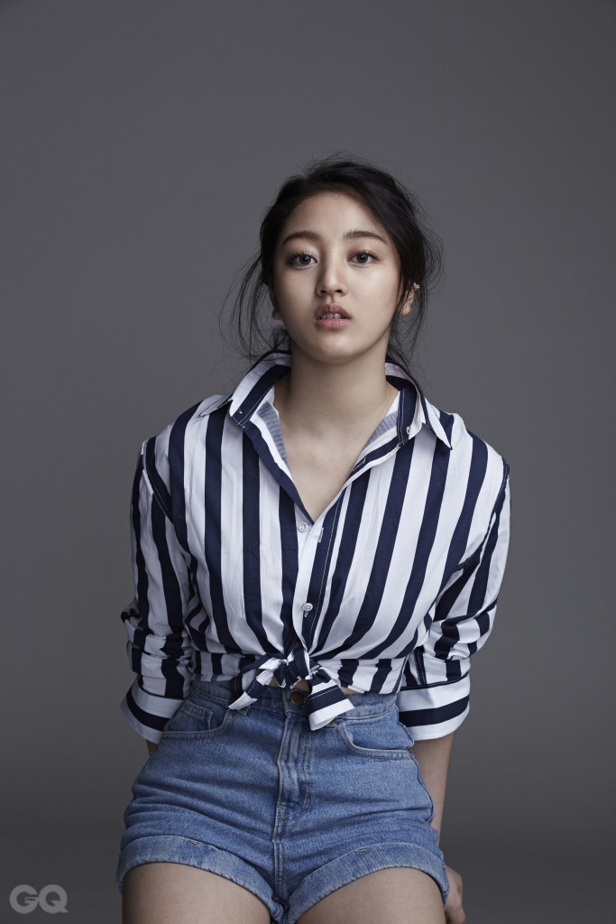 10 Foto Artis Jihyo 