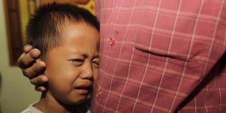 7 Keunikan Menonton Layar Tancap di Kampung 7 Keunikan Menonton Layar Tancap di Kampung