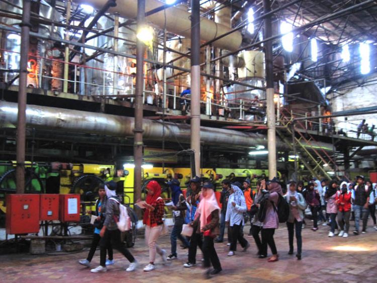 20 Destinasi Liburan Terbaik di Yogyakarta Yang Wajib Dikunjungi! 20 Destinasi Liburan Terbaik di Yogyakarta Yang Wajib Dikunjungi!