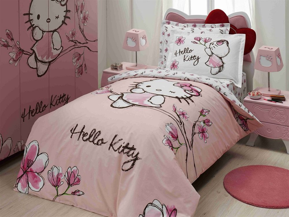 kamar tidur hello kitty 1
