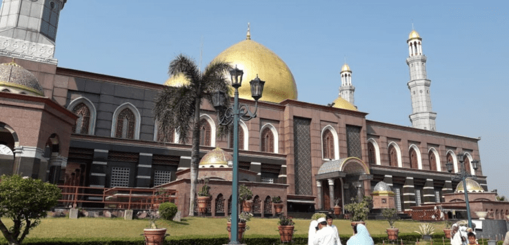 Masjid Kubah Emas Depok: Sejarah Pembangunan Masjid