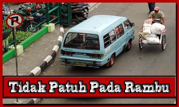 9 Kebiasaan Ini Jangan Ditiru Ketika Naik Transportasi Umum