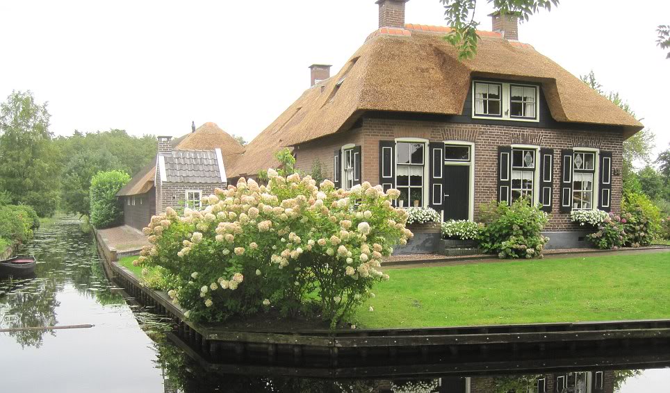 Giethoorn Si Desa tanpa jalan Di Belanda Giethoorn Si Desa tanpa jalan Di Belanda