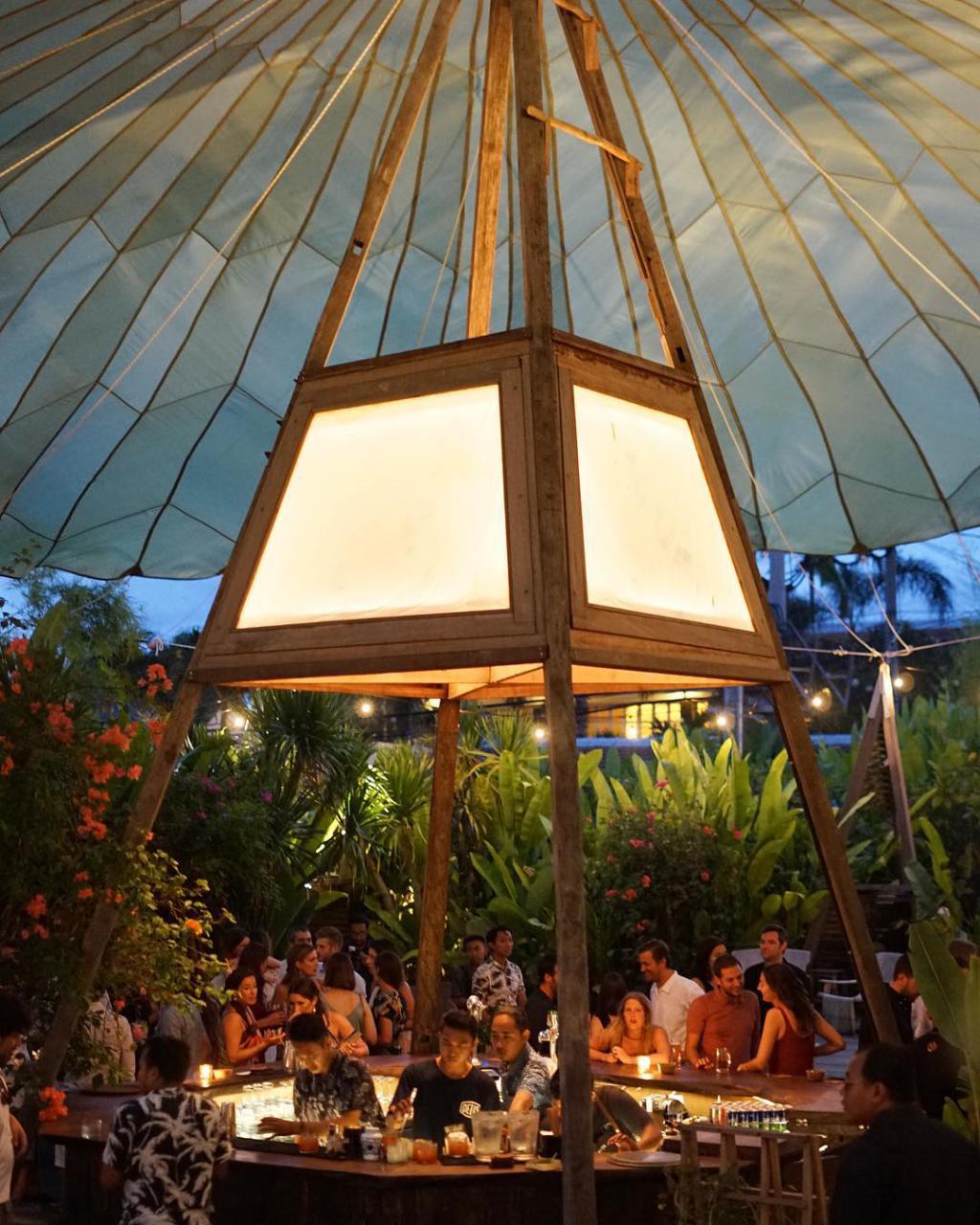 Cafe Di Bali Paling Asik Buat Nyantai!