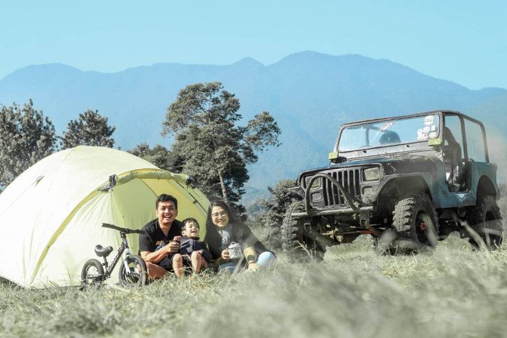 Camping Gayatri: Rute, Fasilitas Unggulan, dan Tiket Masuk