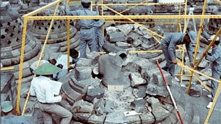 Renovasi atau Pemugaran Candi Borobudur