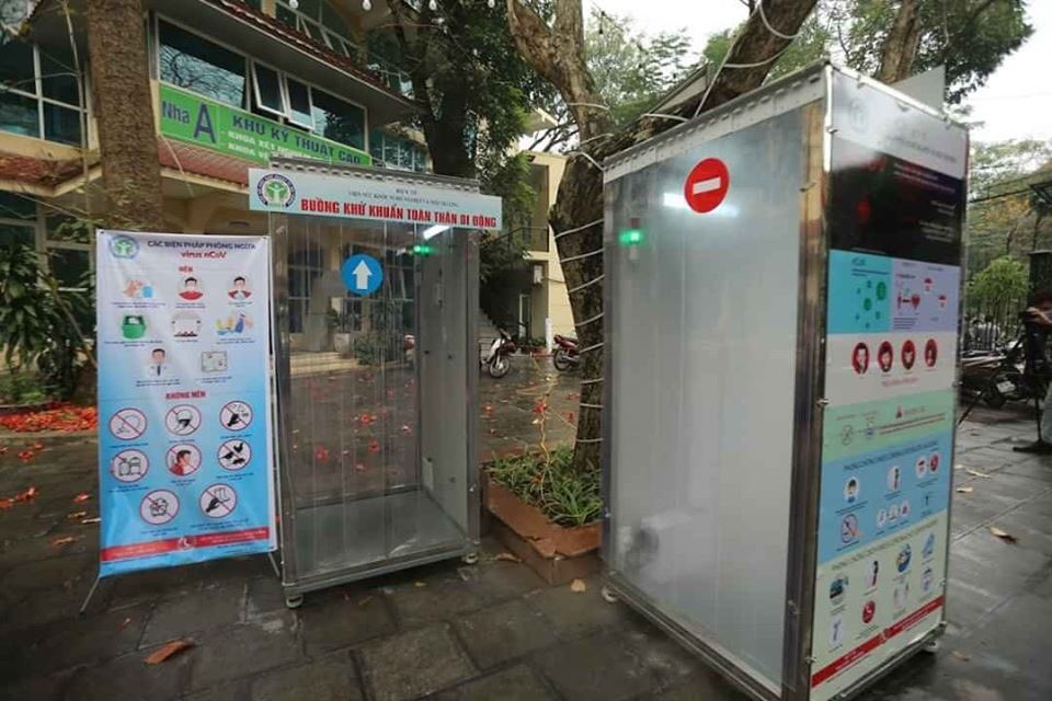 Di Vietnam Ada Banyak Bilik Anti Infeksi, di RI Cuma di Istana Jokowi? Di Vietnam Ada Banyak Bilik Anti Infeksi, di RI Cuma di Istana Jokowi?