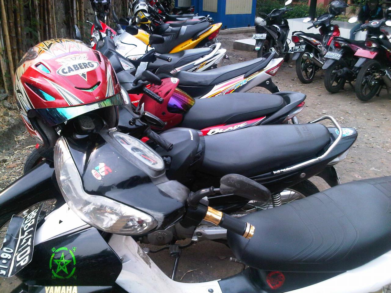 8 Masalah Ketika Memakai Jasa Parkir Liar
