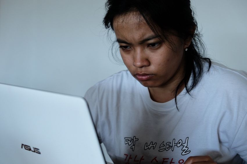 10 Hal Yang Dihadapi Fresh Graduate Ketika Baru Pertama Kali Kerja 10 Hal Yang Dihadapi Fresh Graduate Ketika Baru Pertama Kali Kerja